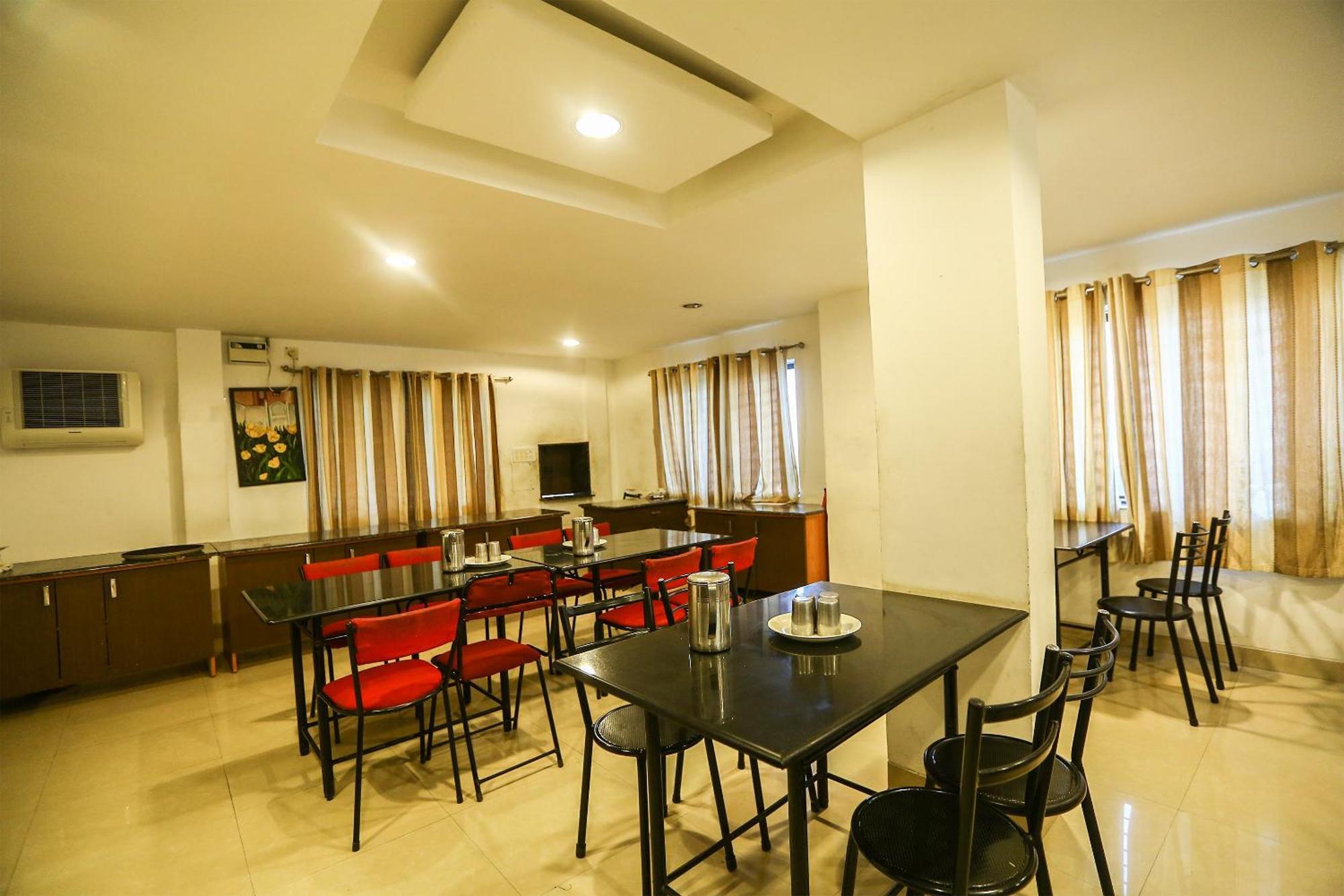 Hotel O Nimalan Residency شيناي المظهر الخارجي الصورة
